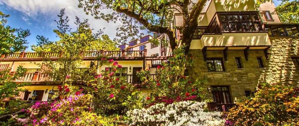 Benbow Historic Inn Гарбервилл Экстерьер фото