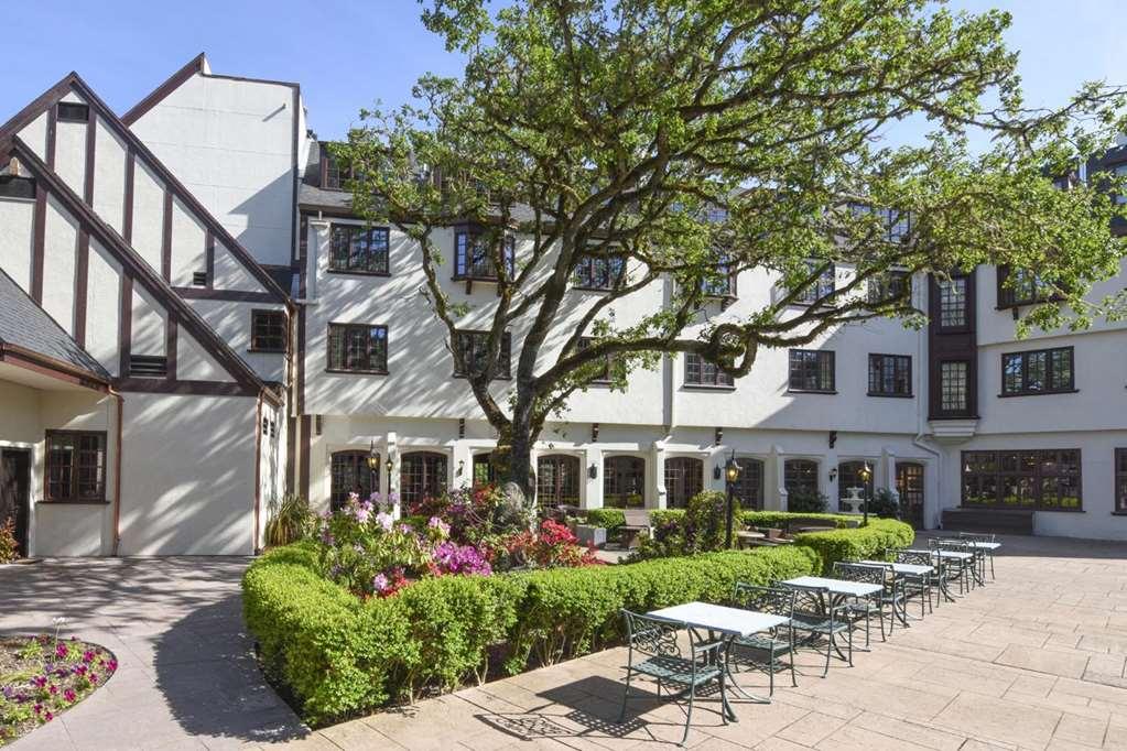 Benbow Historic Inn Гарбервилл Экстерьер фото
